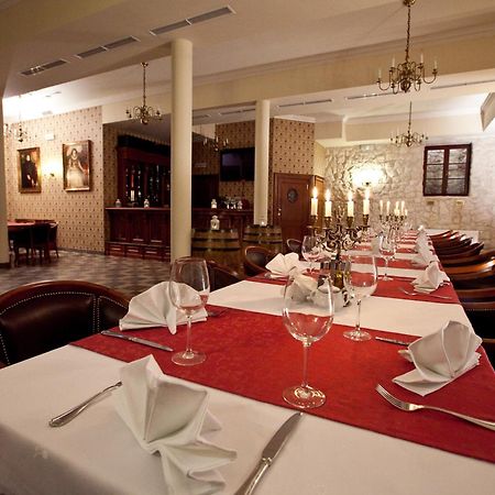 Hotel Sarmata Zespol Dworski Sandomierz Nhà hàng bức ảnh